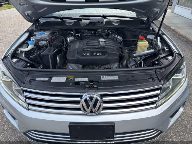 Продаж на аукціоні авто 2017 Volkswagen Touareg V6 Executive, vin: WVGGF7BP8HD001557, номер лоту: 45853865
