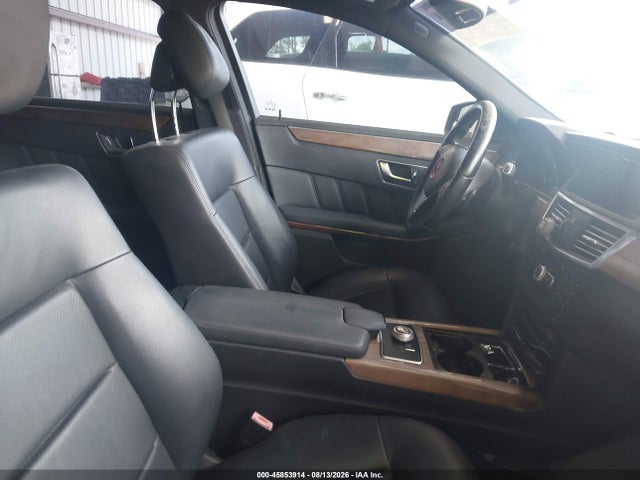 Продажа на аукционе авто 2012 Mercedes-benz E 350, vin: WDDHF5KB2CA646352, номер лота: 45853914