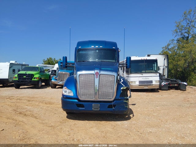 Продаж на аукціоні авто 2019 Kenworth T680, vin: 1XKYDP9X6KJ237349, номер лоту: 45853937