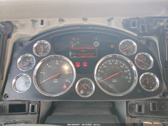 Продаж на аукціоні авто 2019 Kenworth T680, vin: 1XKYDP9X6KJ237349, номер лоту: 45853937