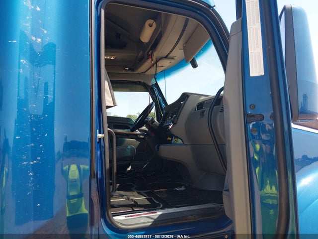 Продаж на аукціоні авто 2019 Kenworth T680, vin: 1XKYDP9X6KJ237349, номер лоту: 45853937