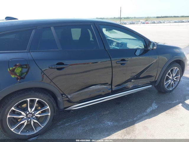 YV4612HK1G1006285 Volvo V60 Cross Country T5