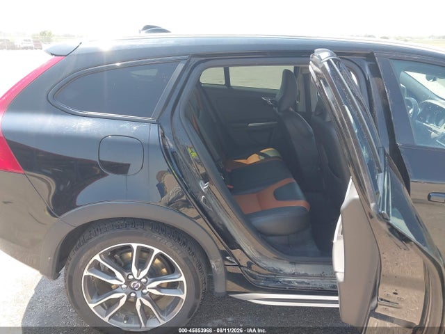 YV4612HK1G1006285 Volvo V60 Cross Country T5