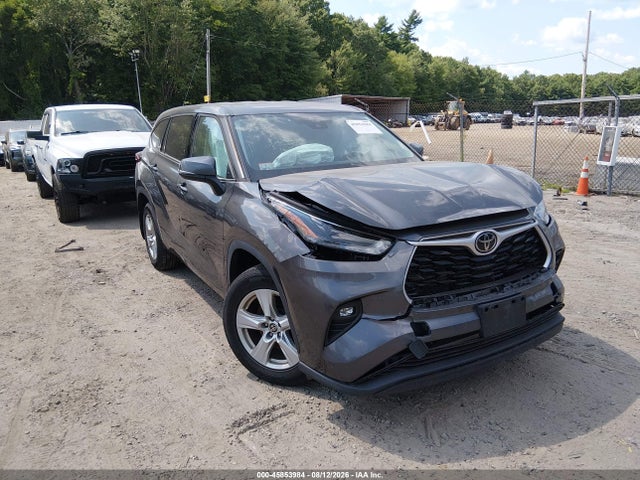 45853984 :رقم المزاد ، 5TDBZRBH2NS169155 vin ، 2022 Toyota Highlander Le مزاد بيع