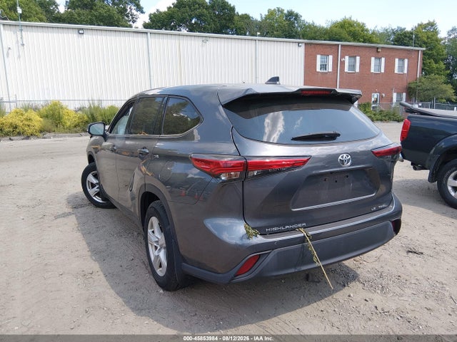 45853984 :رقم المزاد ، 5TDBZRBH2NS169155 vin ، 2022 Toyota Highlander Le مزاد بيع