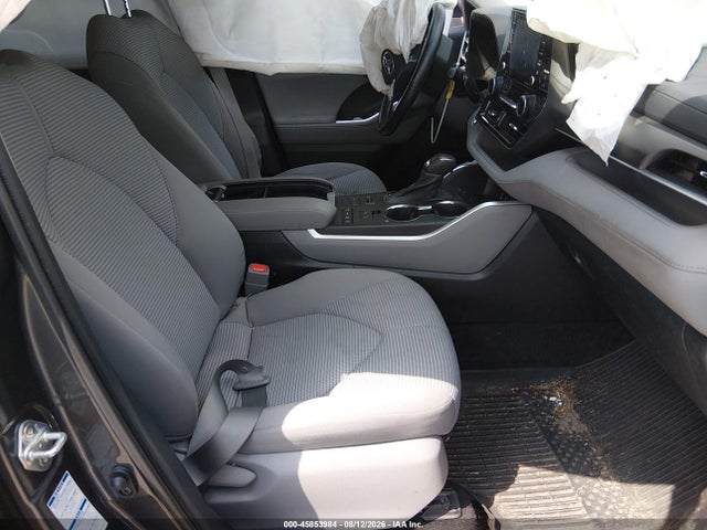 45853984 :رقم المزاد ، 5TDBZRBH2NS169155 vin ، 2022 Toyota Highlander Le مزاد بيع