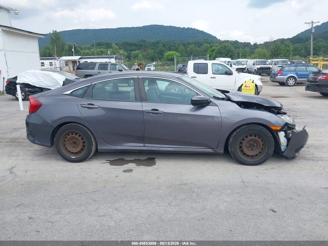 Продажа на аукционе авто 2018 Honda Civic Lx, vin: 2HGFC2F53JH553269, номер лота: 45853989