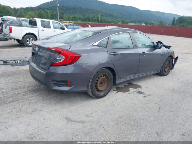 Продажа на аукционе авто 2018 Honda Civic Lx, vin: 2HGFC2F53JH553269, номер лота: 45853989