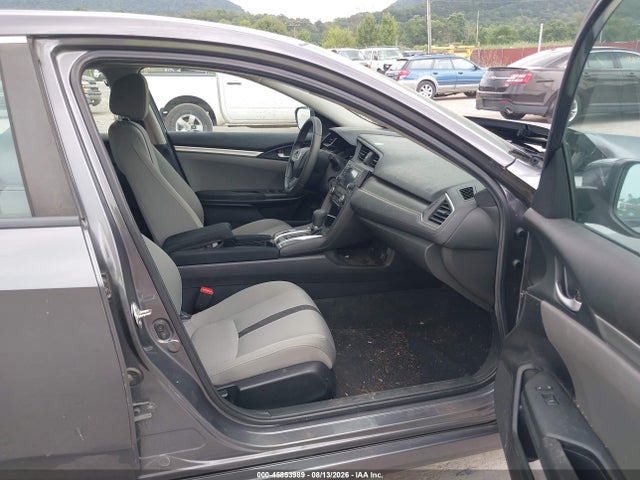 Продажа на аукционе авто 2018 Honda Civic Lx, vin: 2HGFC2F53JH553269, номер лота: 45853989