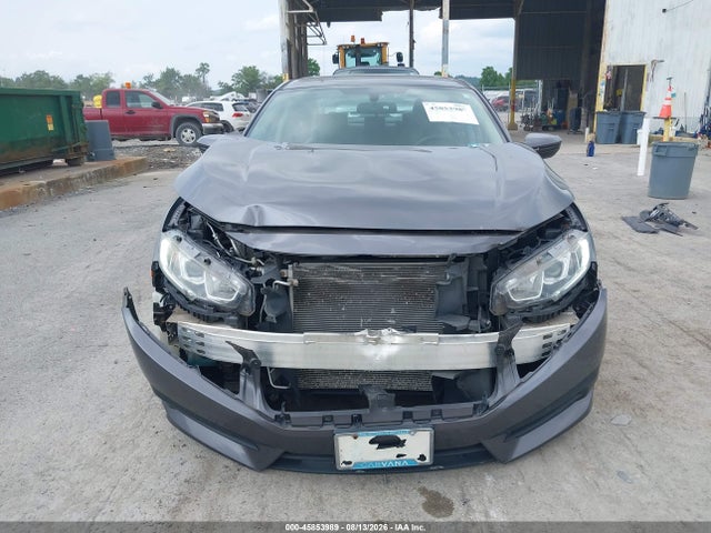 Продажа на аукционе авто 2018 Honda Civic Lx, vin: 2HGFC2F53JH553269, номер лота: 45853989