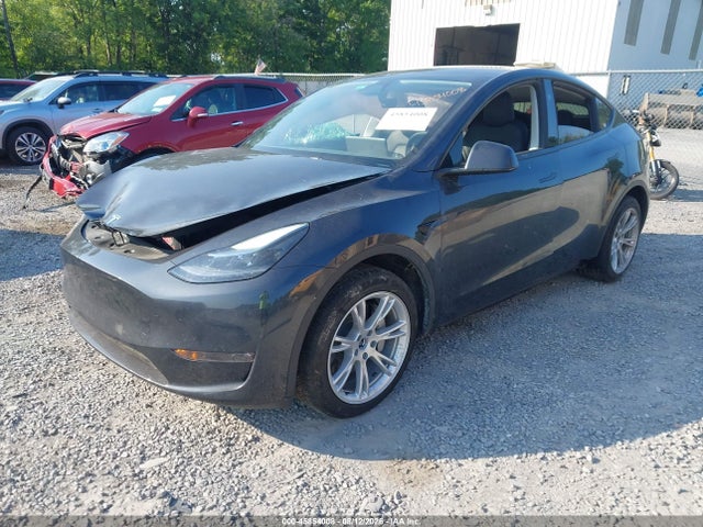 Продажа на аукционе авто 2024 Tesla Model Y Long Range Dual Motor All-wheel Drive, vin: 7SAYGDEE1RF986408, номер лота: 45854008