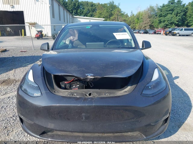 Продажа на аукционе авто 2024 Tesla Model Y Long Range Dual Motor All-wheel Drive, vin: 7SAYGDEE1RF986408, номер лота: 45854008