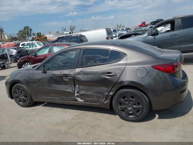 Продаж на аукціоні авто 2016 Mazda Mazda3 I Sport, vin: JM1BM1T73G1319635, номер лоту: 45854031