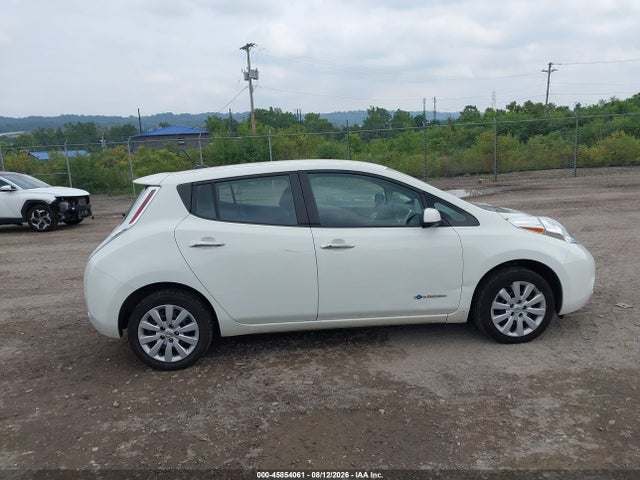 Nissan LEAF S 2016 1N4AZ0CP7GC308798 Image 13