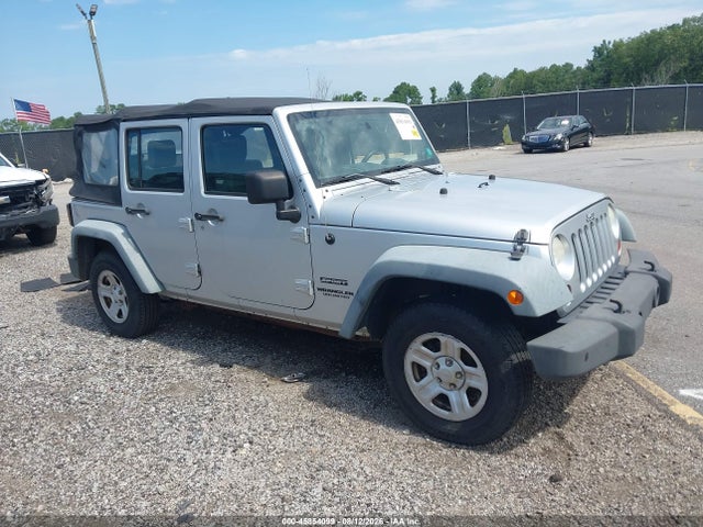 45854099 :رقم المزاد ، 1J4BB3H18AL232342 vin ، 2010 Jeep Wrangler Unlimited Sport مزاد بيع