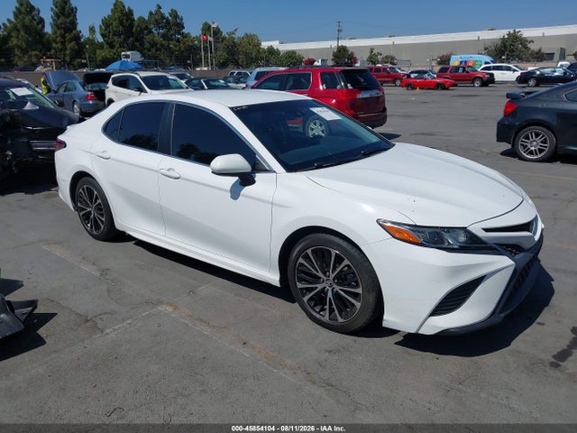 2018 4T1B11HK6JU070836 main image
