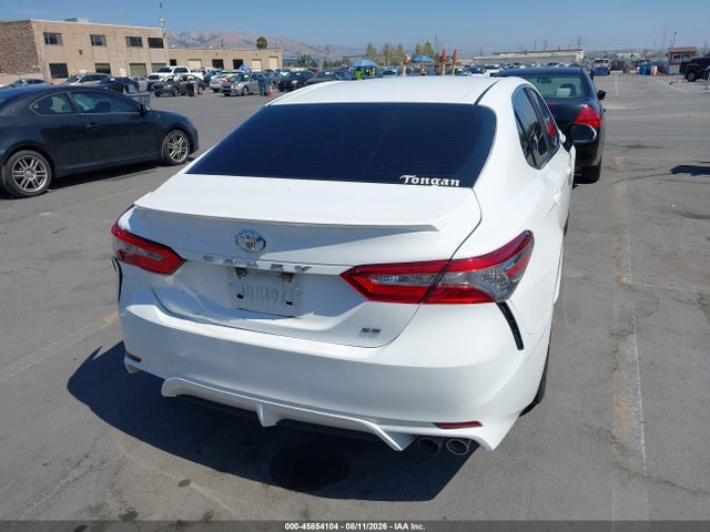 4T1B11HK6JU070836 Toyota CAMRY SE
