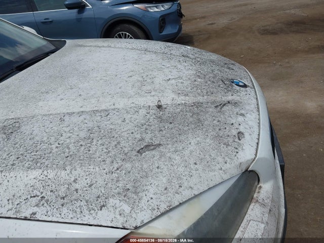2015 Bmw X1 Xdrive28i მანქანა იყიდება აუქციონზე, vin: WBAVL1C50FVY26933, აუქციონის ნომერი: 45854136