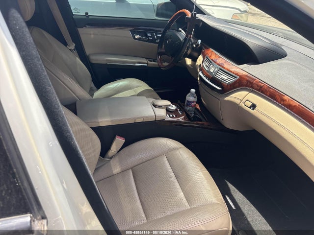 2011 Mercedes-benz S 550 მანქანა იყიდება აუქციონზე, vin: WDDNG7BB9BA397106, აუქციონის ნომერი: 45854149