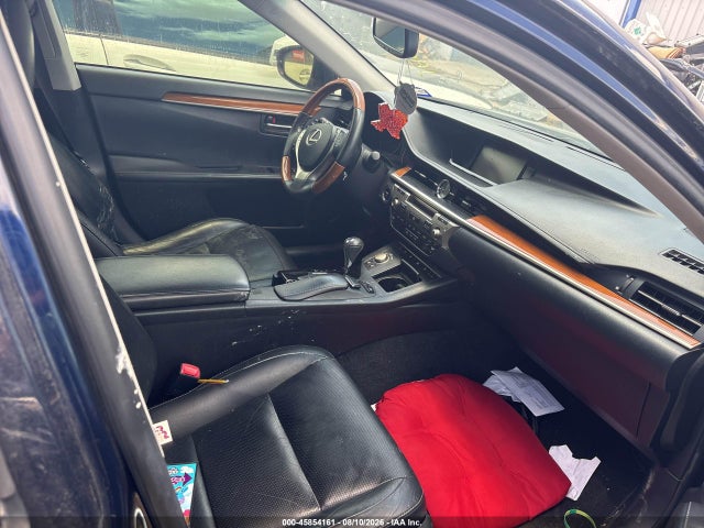 45854161 :رقم المزاد ، JTHBW1GGXD2005036 vin ، 2013 Lexus Es 300h مزاد بيع