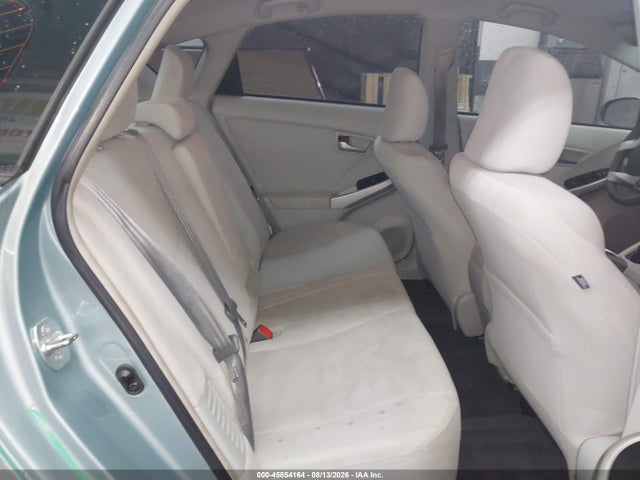 Toyota Prius Three 2014 JTDKN3DU0E1746586 Image 8