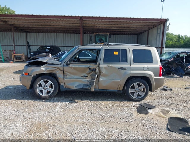45854192 :رقم المزاد ، 1J8FT48W78D558233 vin ، 2008 Jeep Patriot Limited مزاد بيع