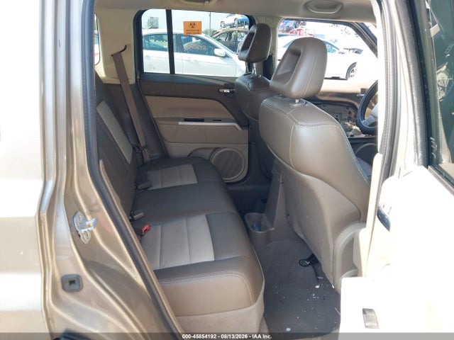 45854192 :رقم المزاد ، 1J8FT48W78D558233 vin ، 2008 Jeep Patriot Limited مزاد بيع