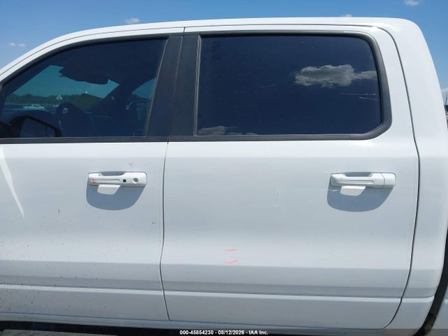 Продаж на аукціоні авто 2021 Ram 1500 Laramie  4x4 5'7 Box, vin: 1C6SRFJT7MN737142, номер лоту: 45854230