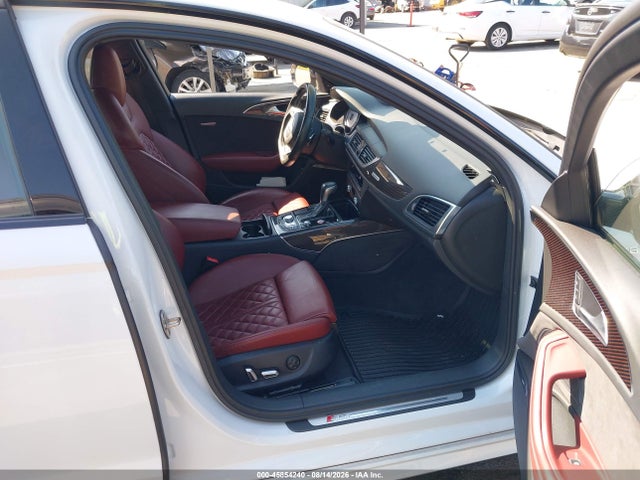 Продажа на аукционе авто 2017 Audi S6 Prestige, vin: WAUHFAFC0HN109935, номер лота: 45854240