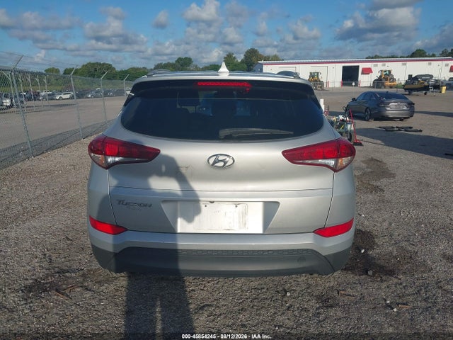 2017 Hyundai Tucson Se Plus მანქანა იყიდება აუქციონზე, vin: KM8J33A47HU514961, აუქციონის ნომერი: 45854245