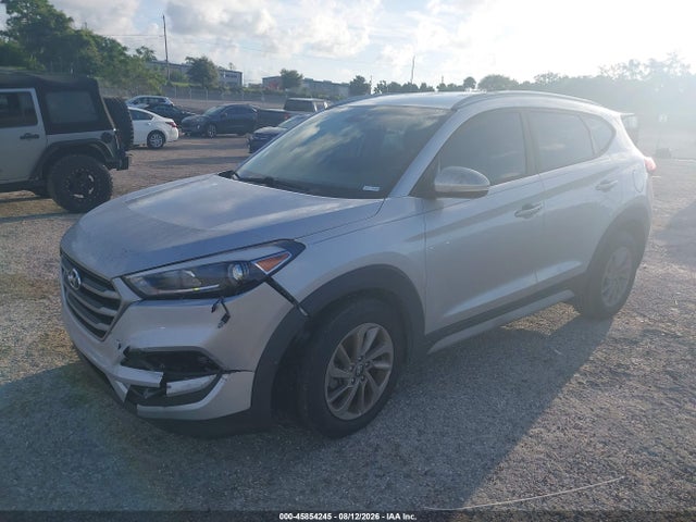 2017 Hyundai Tucson Se Plus მანქანა იყიდება აუქციონზე, vin: KM8J33A47HU514961, აუქციონის ნომერი: 45854245