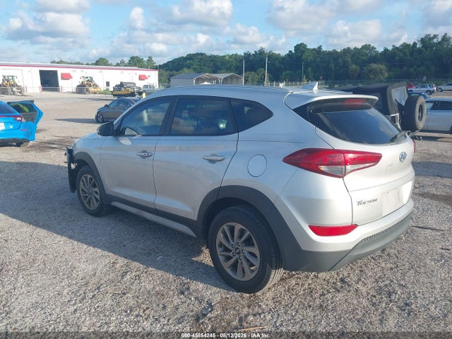 2017 Hyundai Tucson Se Plus მანქანა იყიდება აუქციონზე, vin: KM8J33A47HU514961, აუქციონის ნომერი: 45854245