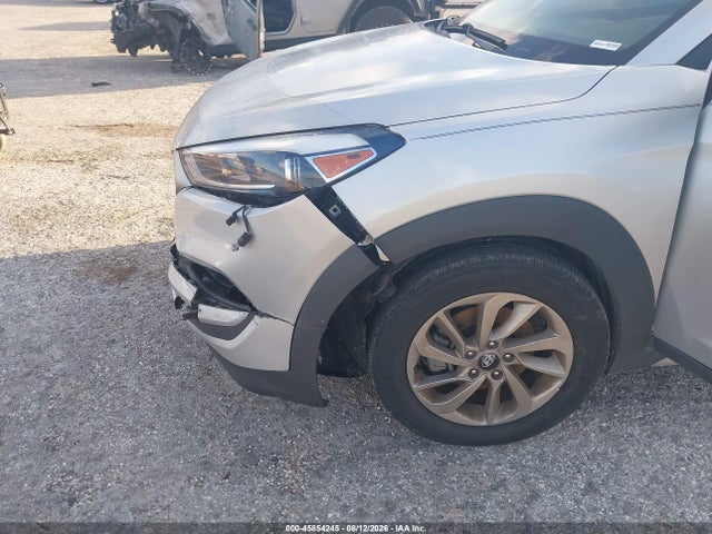2017 Hyundai Tucson Se Plus მანქანა იყიდება აუქციონზე, vin: KM8J33A47HU514961, აუქციონის ნომერი: 45854245