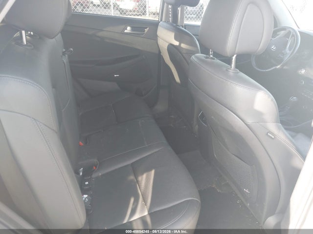 2017 Hyundai Tucson Se Plus მანქანა იყიდება აუქციონზე, vin: KM8J33A47HU514961, აუქციონის ნომერი: 45854245