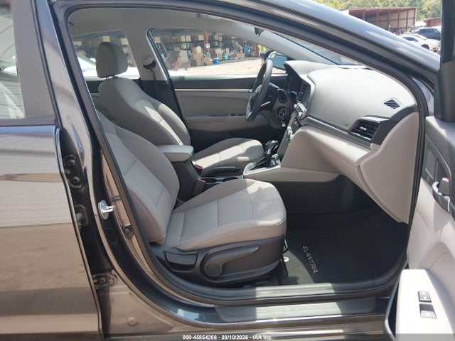 Продажа на аукционе авто 2020 Hyundai Elantra Se, vin: 5NPD74LF6LH612571, номер лота: 45854286