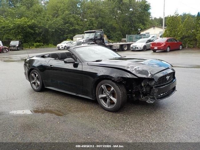45854312 :رقم المزاد ، 1FATP8EM9F5377656 vin ، 2015 Ford Mustang V6 مزاد بيع