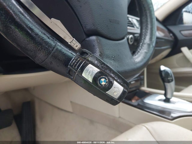 2010 Bmw 535i Xdrive მანქანა იყიდება აუქციონზე, vin: WBANV9C55AC139427, აუქციონის ნომერი: 45854320