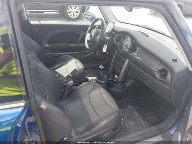 Продажа на аукционе авто 2004 Mini Cooper, vin: WMWRC33414TC53850, номер лота: 45854331