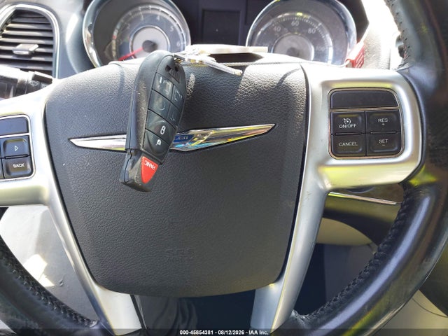 Продаж на аукціоні авто 2011 Chrysler Town & Country Touring-l, vin: 2A4RR8DG8BR799645, номер лоту: 45854381