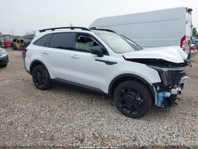Auction sale of the 2025 Kia Sorento X-line Ex, vin: 5XYRHDJF1SG381638, lot number: 45854392