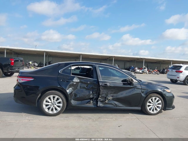 Aukcja sprzedaży 2018 Toyota Camry Le, vin: 4T1B11HK4JU016662, numer aukcji: 45854412