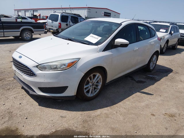 Ford FOCUS SE 2015 1FADP3K26FL292697 Image 2