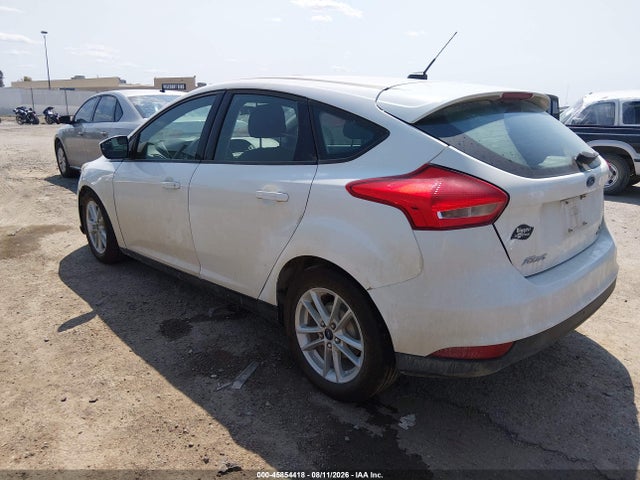 Ford FOCUS SE 2015 1FADP3K26FL292697 Image 3