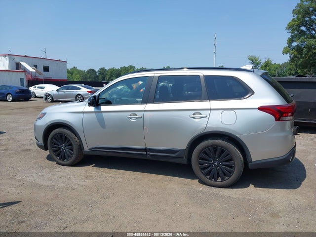 2020 Mitsubishi Outlander Le 2.4 S-awc მანქანა იყიდება აუქციონზე, vin: JA4AZ3A39LZ031147, აუქციონის ნომერი: 45854442