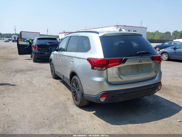 2020 Mitsubishi Outlander Le 2.4 S-awc მანქანა იყიდება აუქციონზე, vin: JA4AZ3A39LZ031147, აუქციონის ნომერი: 45854442