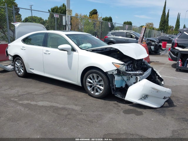 45854446 :رقم المزاد ، JTHBW1GG1D2021819 vin ، 2013 Lexus Es 300h مزاد بيع