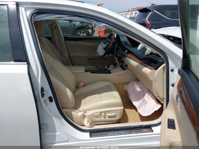 45854446 :رقم المزاد ، JTHBW1GG1D2021819 vin ، 2013 Lexus Es 300h مزاد بيع