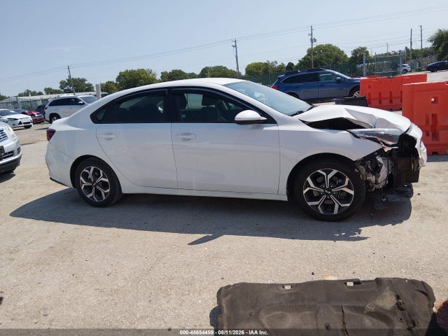 Aukcja sprzedaży 2021 Kia Forte Lxs, vin: 3KPF24AD8ME302419, numer aukcji: 45854459