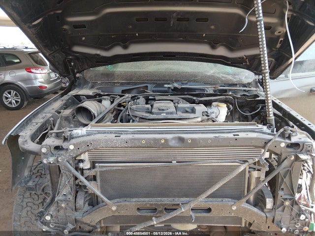 45854501 :رقم المزاد ، 3C6UR5FL0KG702041 vin ، 2019 Ram 2500 Laramie  4x4 6'4 Box مزاد بيع