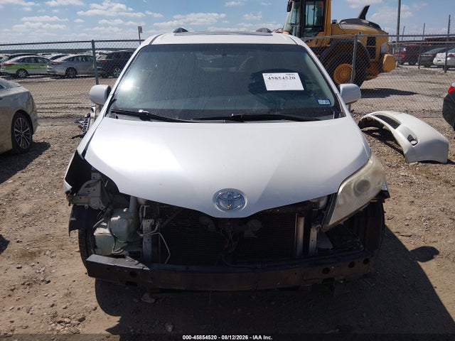 Aukcja sprzedaży 2015 Toyota Sienna Xle Premium 8 Passenger, vin: 5TDYK3DC7FS665468, numer aukcji: 45854520